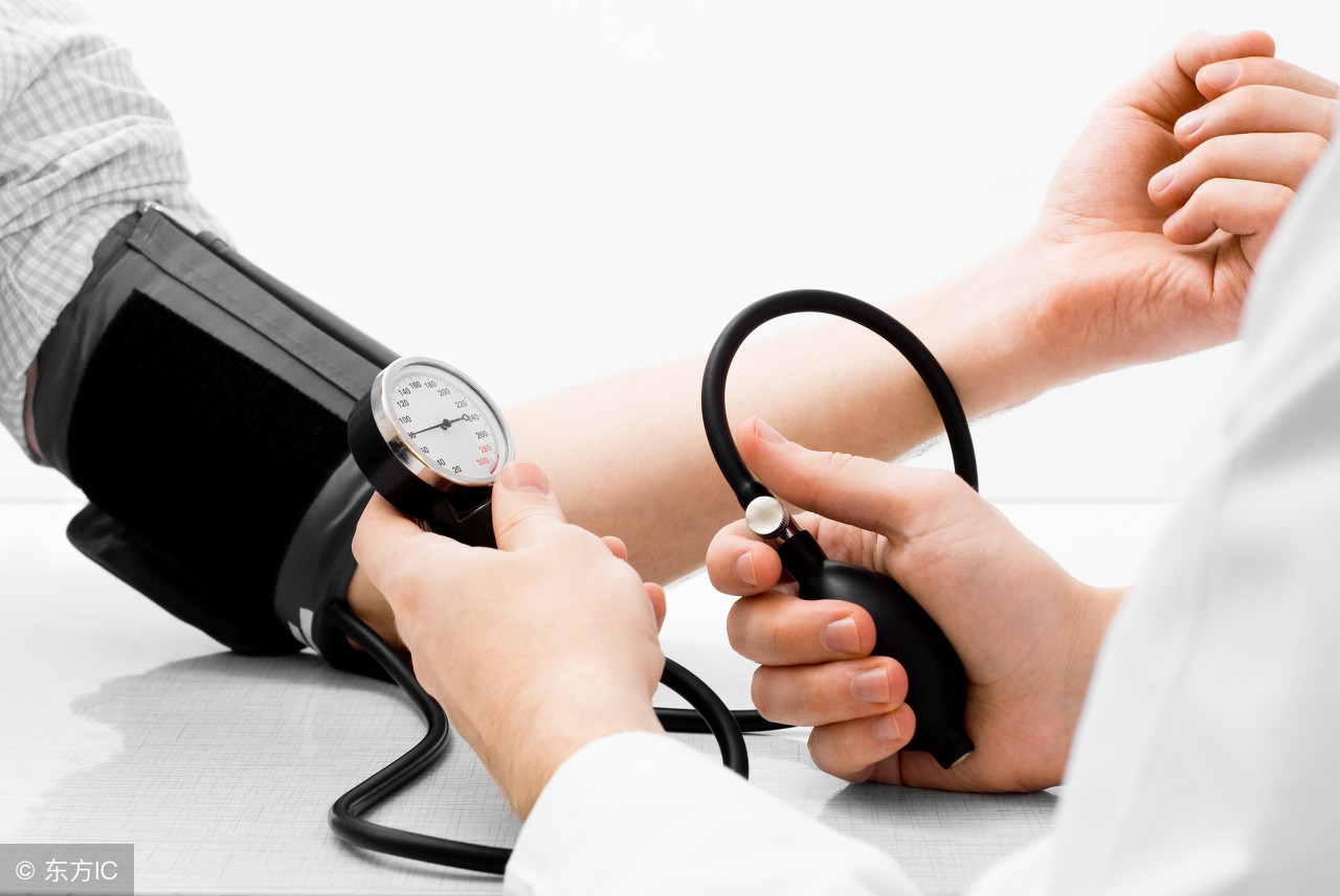 体检时，脉搏和血压的数值要是多少才正常？标准范围在这里