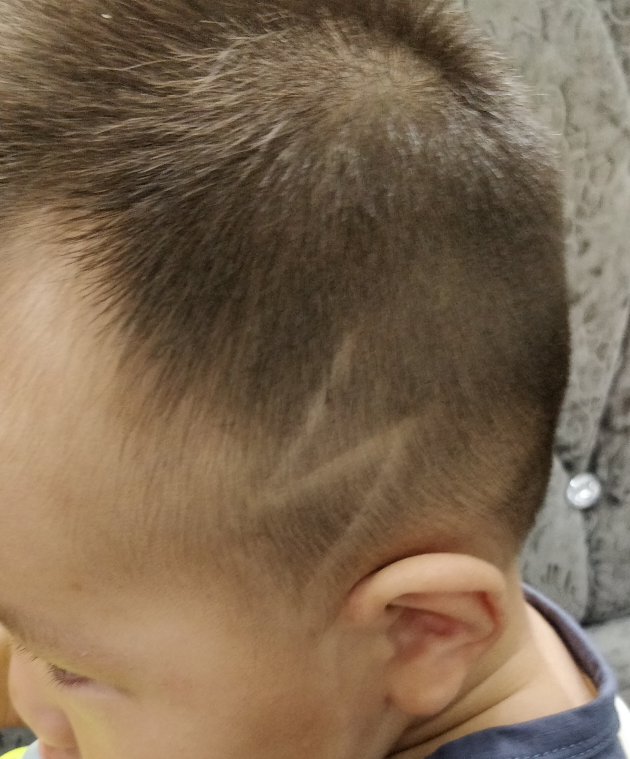 第一次给宝宝剪头发记录 第一次给孩子剪头心情说说